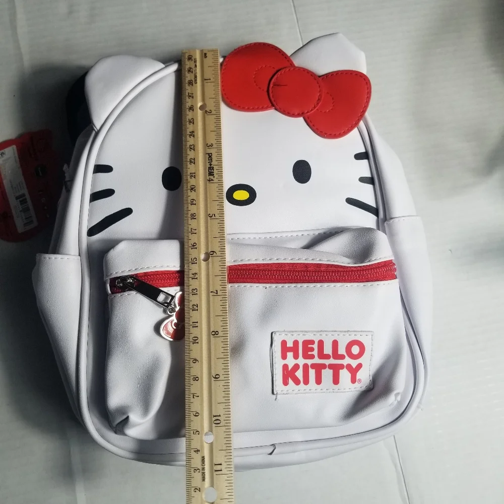 NWT HELLO KITTY WHITE WITH RED PURSE BACKPACK
